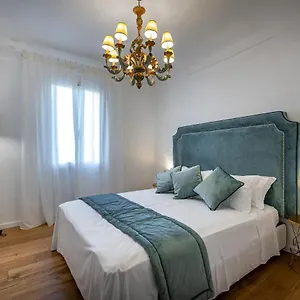 jcl-first-apt-in-the-hearth-of-florence.it-tuscanyhotel.com/