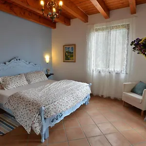 il-laghello-di-amina.hotelitalianriviera.com/