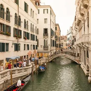 studio-in-san-marco-square.hotelinveneto.com/