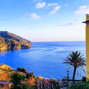 hanging-garden.hotelitalianriviera.com/